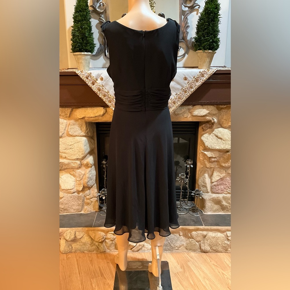 DANI MAX Elegant Black Sleeveless Dress 10 - Picture 5 of 7